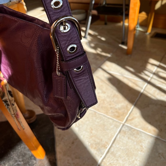 Coach Purse - Picture 7 of 16